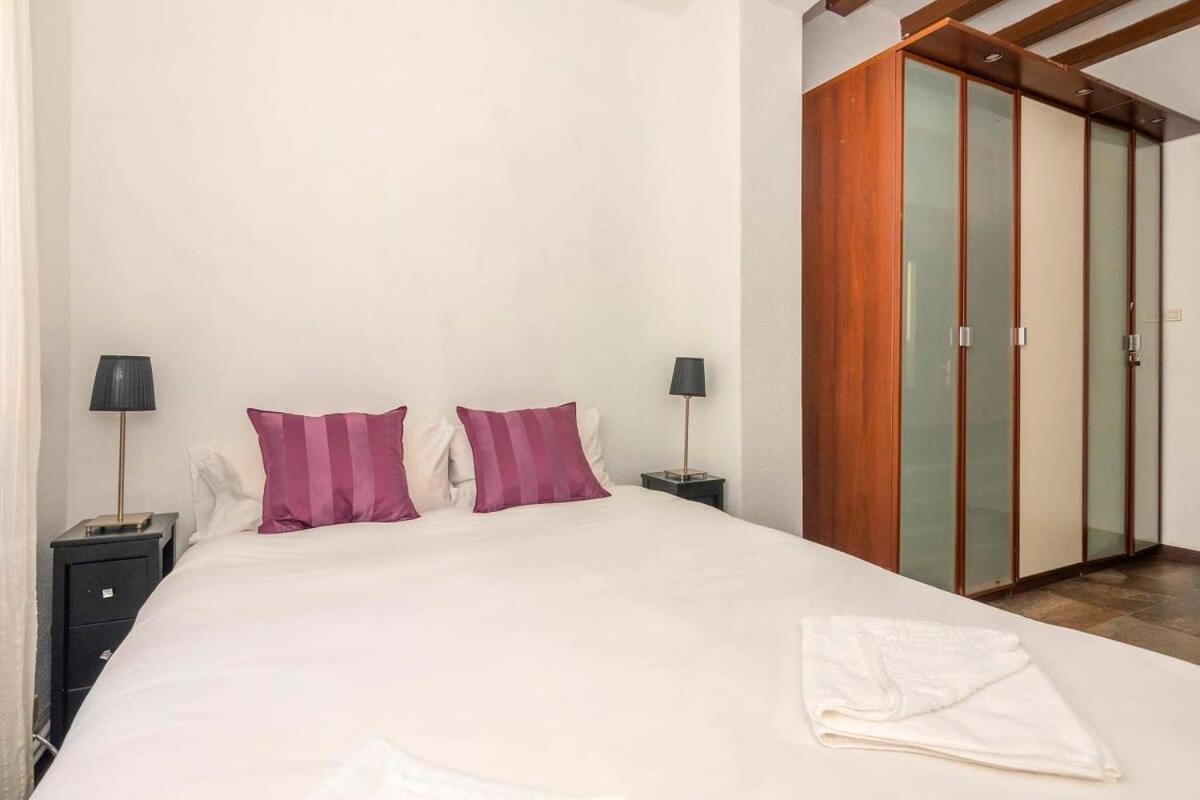 3bd With Private Terrace Right By Sagrada Familia * Barcelone