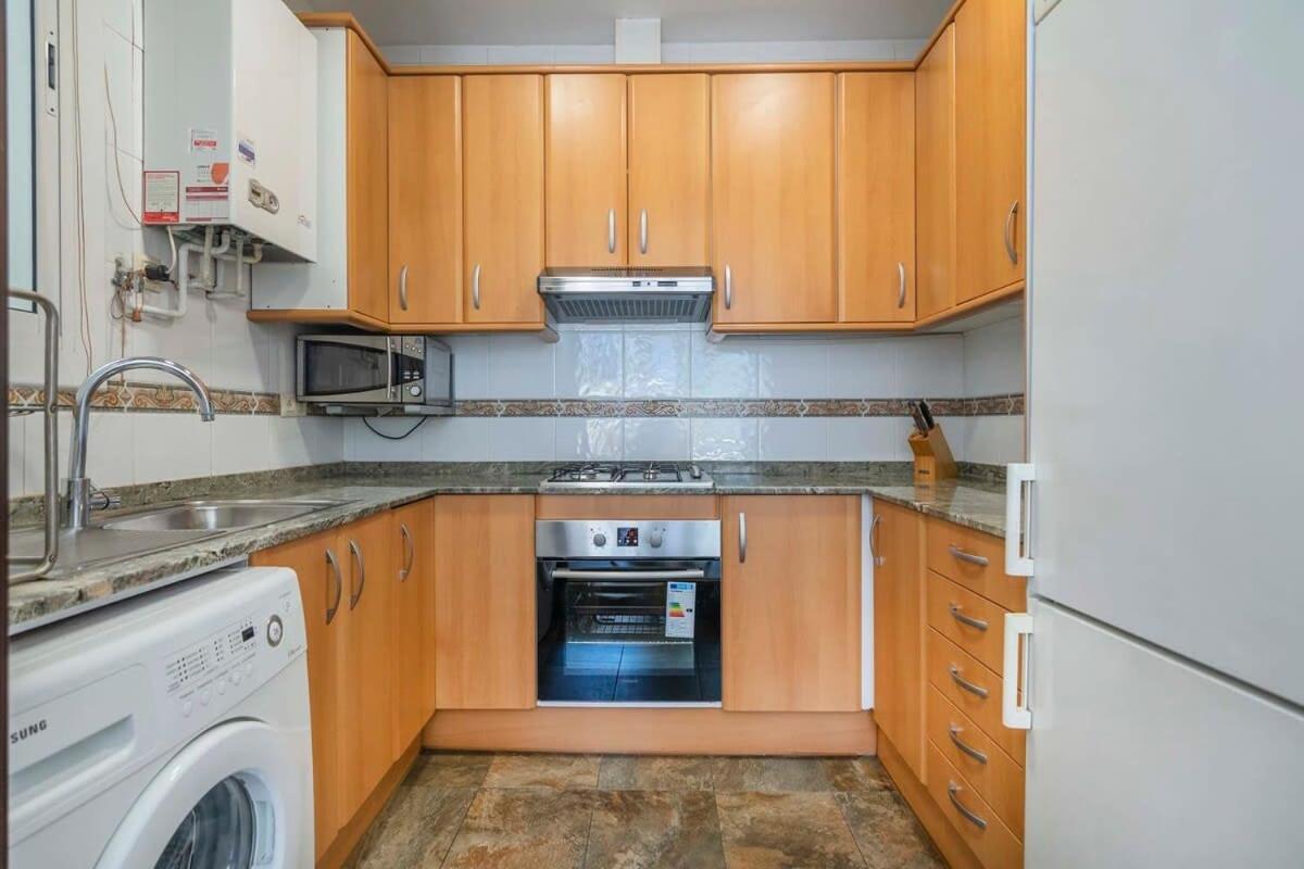 Appartement 3bd With Private Terrace Right By Sagrada Familia
